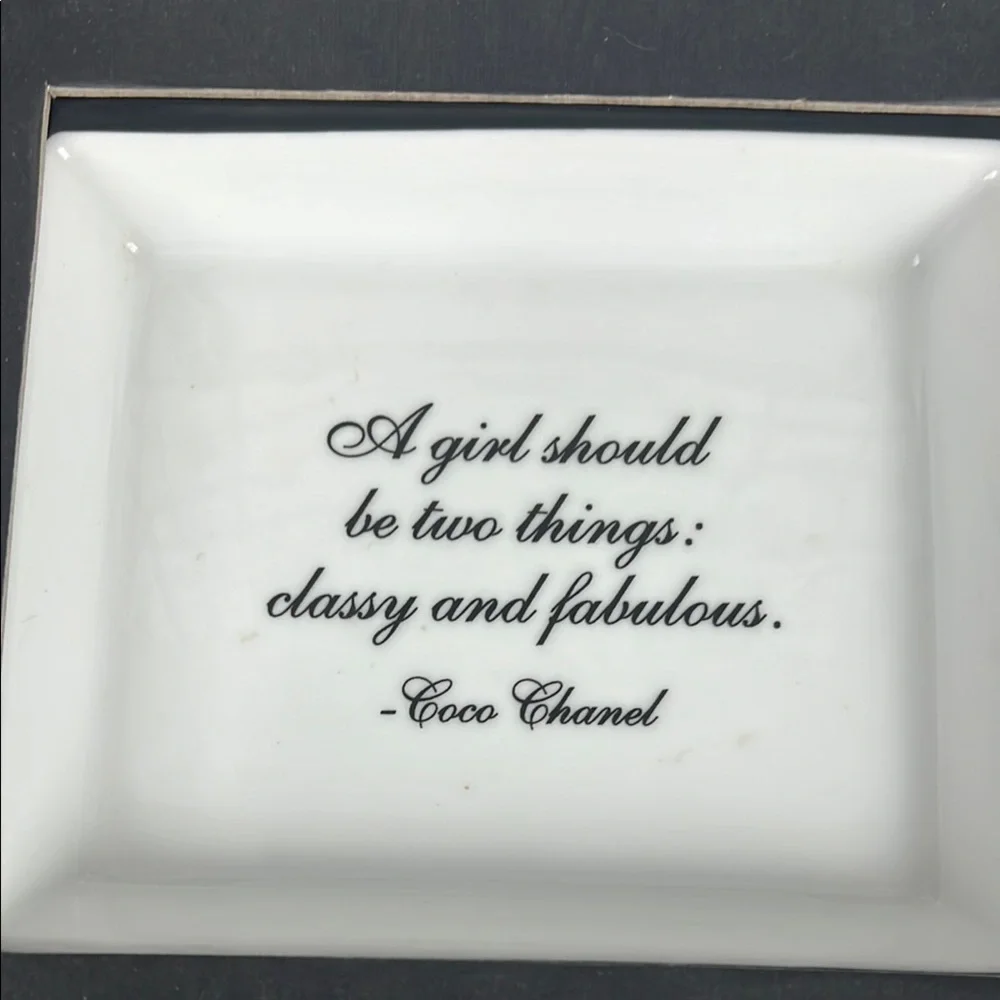 Gorgeous trinket dish with quote from CoCo Chanel Great gift idea 🎁🎁